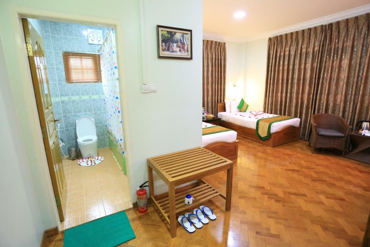 Great Feel Hotel Yangon Bagian luar foto